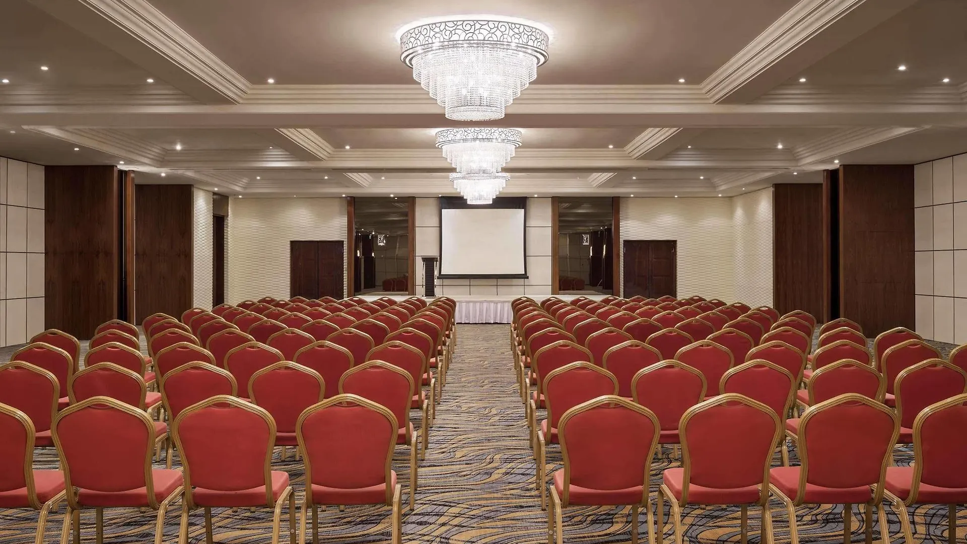 Le Meridien Jeddah 5*,  Saudi Arabia